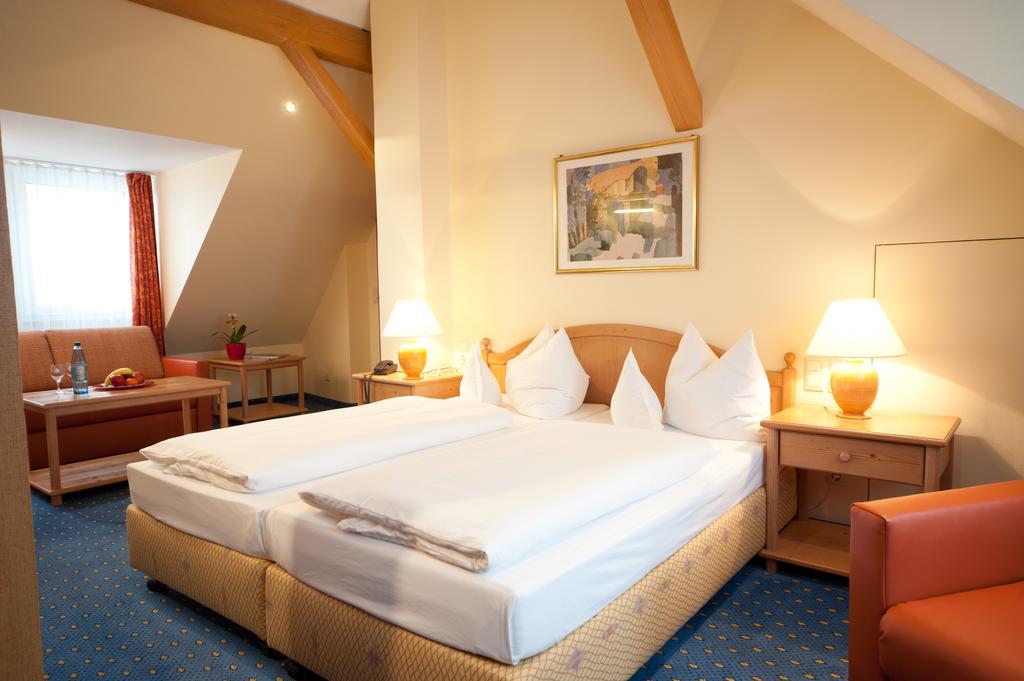 Hotel Mehl Neumarkt in der Oberpfalz Ngoại thất bức ảnh